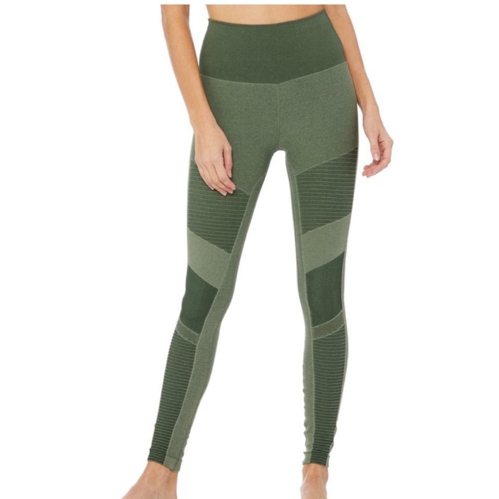 Alo high waist seamless moto leggings size small